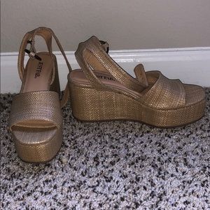 Wedge sandals